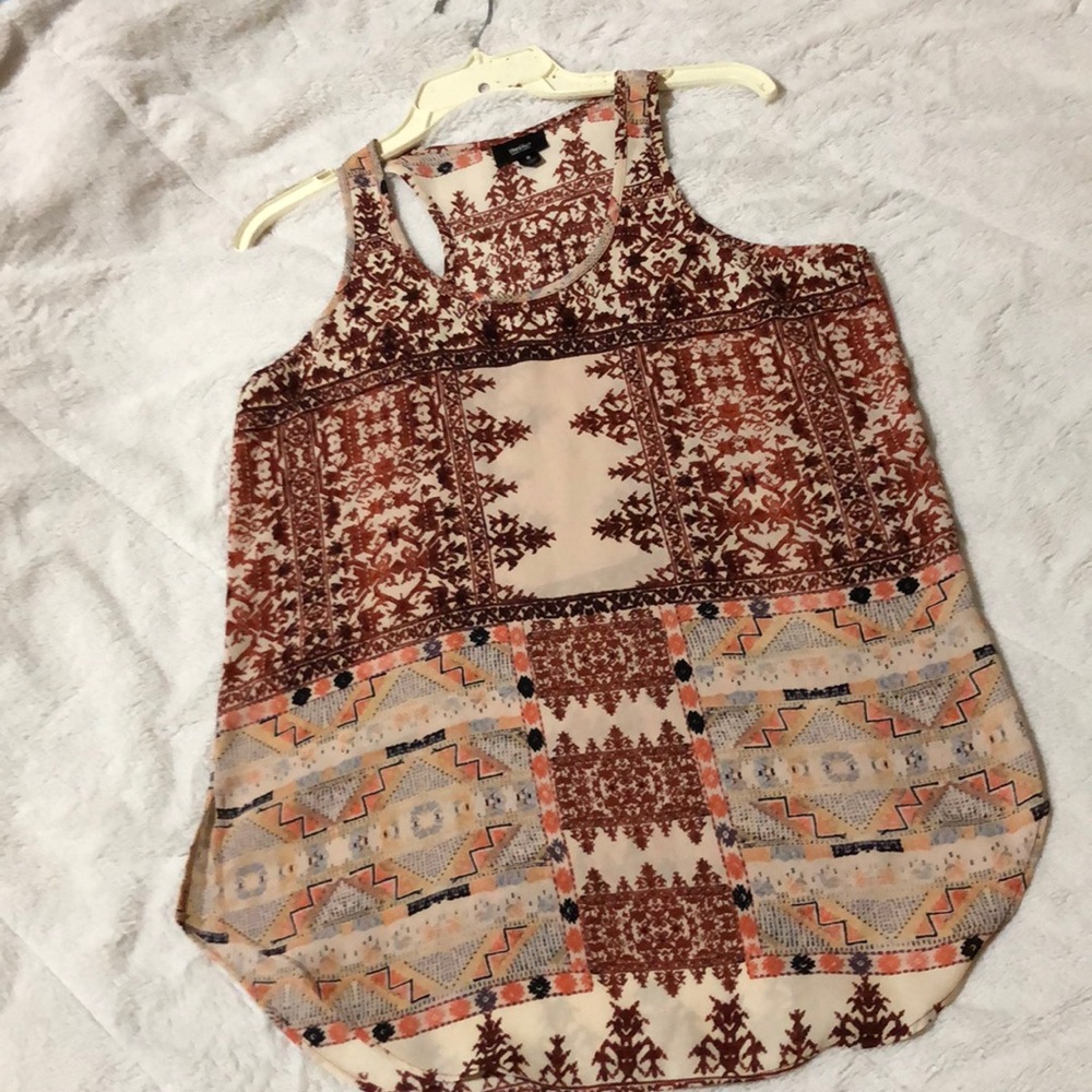 Beautiful fall colored tank top